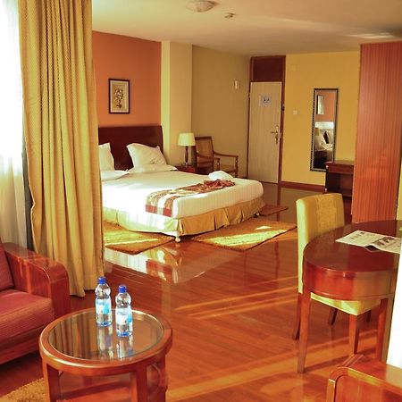 Churchill Addis Ababa Hotel Chambre photo
