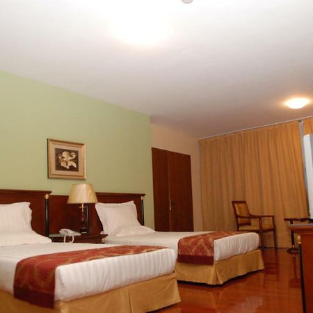 Churchill Addis Ababa Hotel Extérieur photo