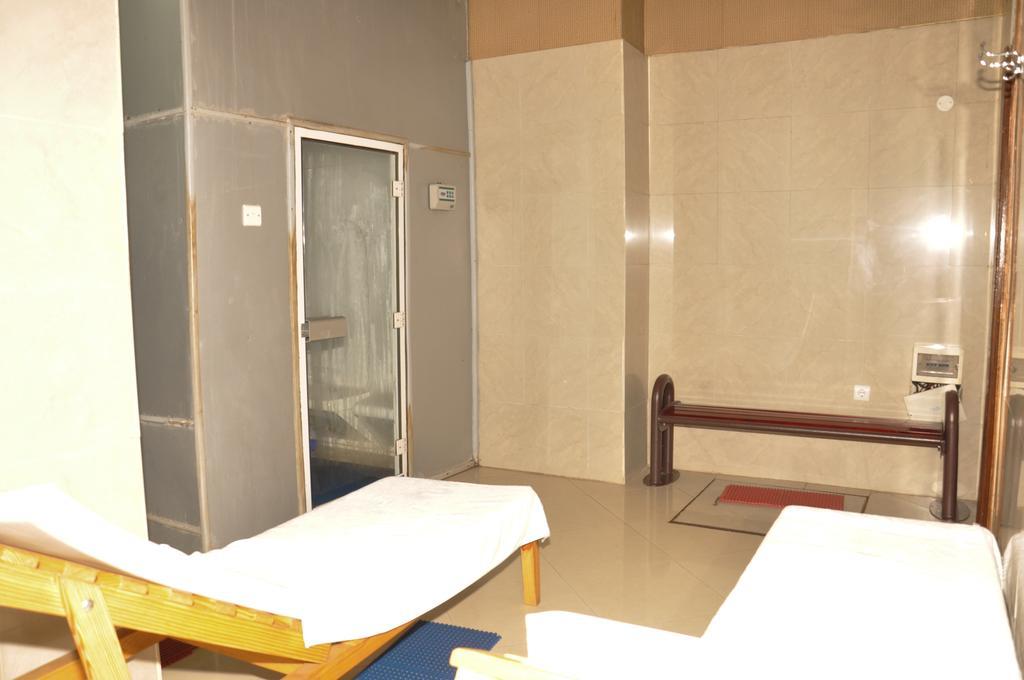 Churchill Addis Ababa Hotel Extérieur photo